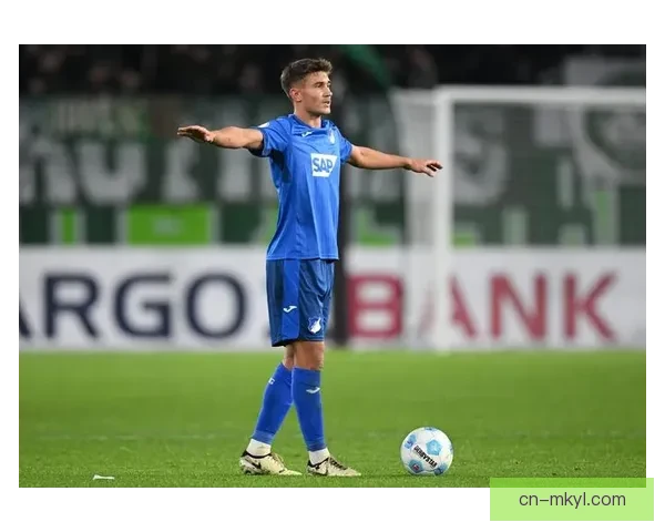 德天空莱比锡标价一亿拜仁或退出